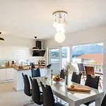 Daire Three-bedroom In