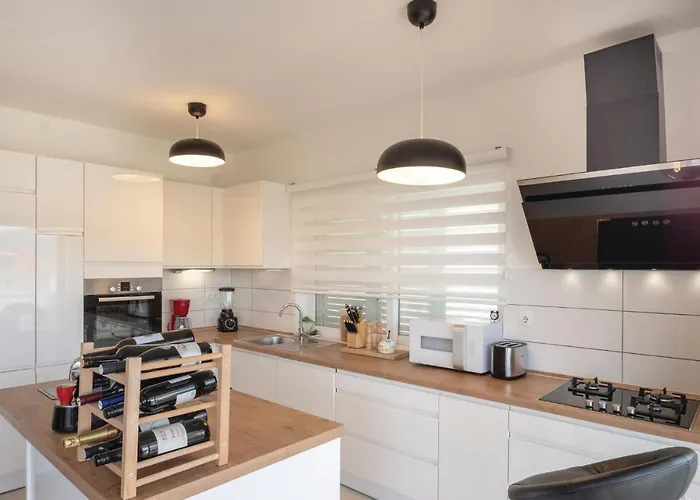Apartament Three-bedroom In Lumbarda
