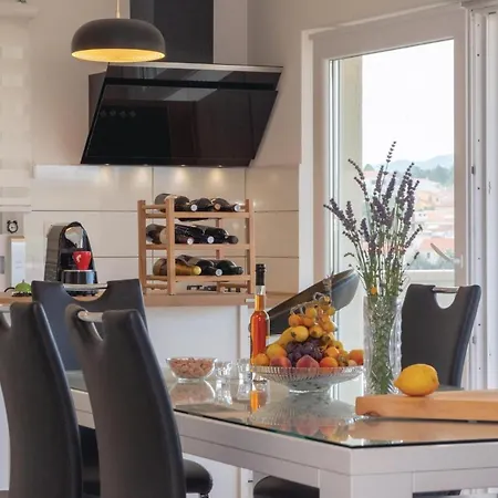 Daire Three-bedroom In