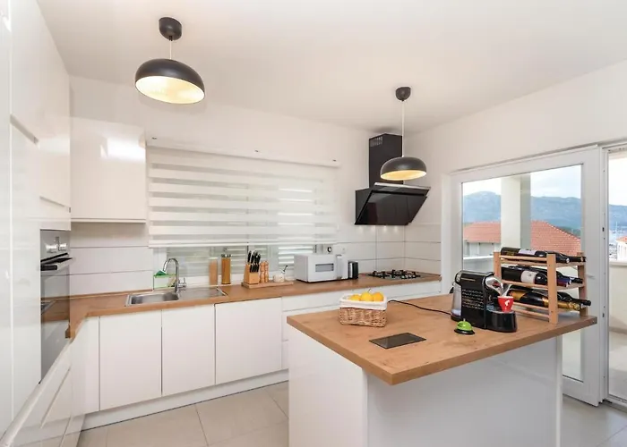 Appartement Three-bedroom In